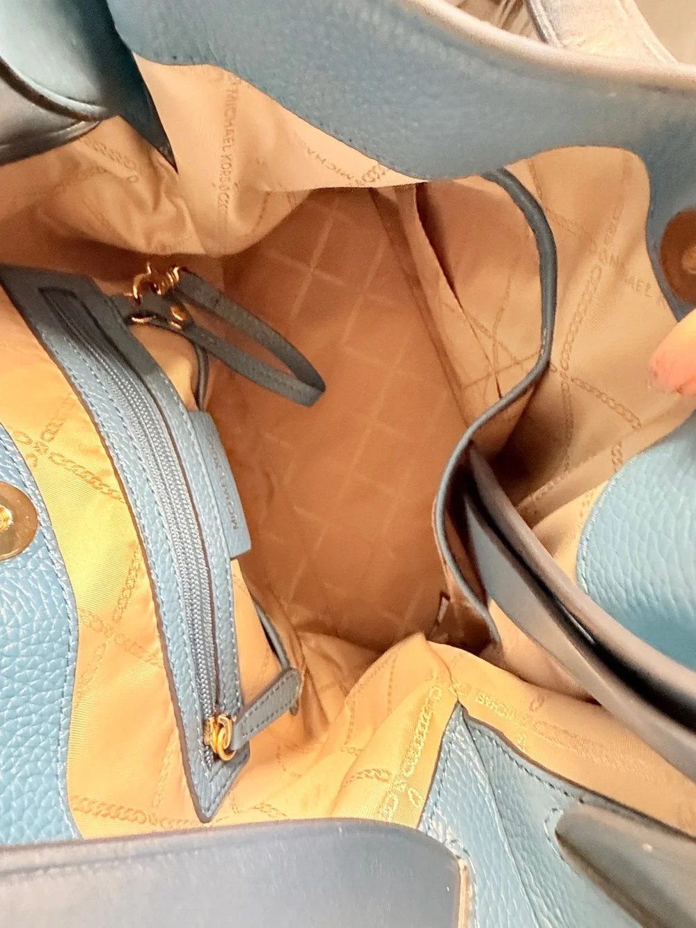 Michael Kors Blue Pebbled Leather Large Tote Shoulder Bag Chain Strap purse